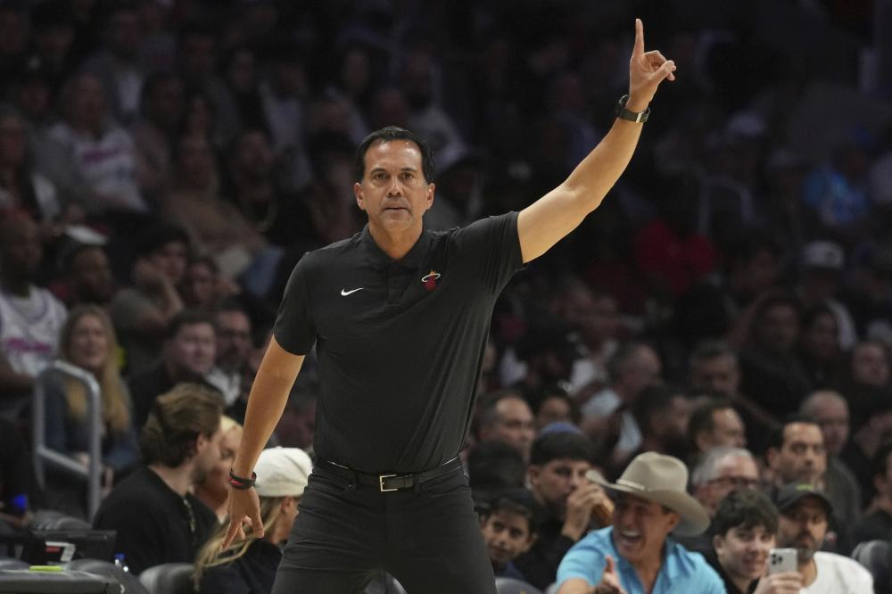 通过密集且 通过密集且